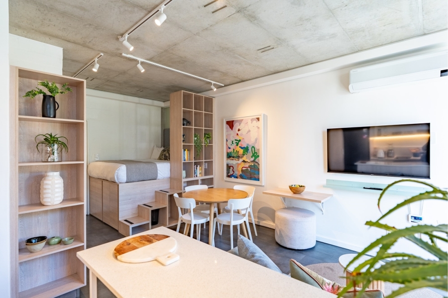 1 Bedroom Property for Sale in Sea Point Western Cape